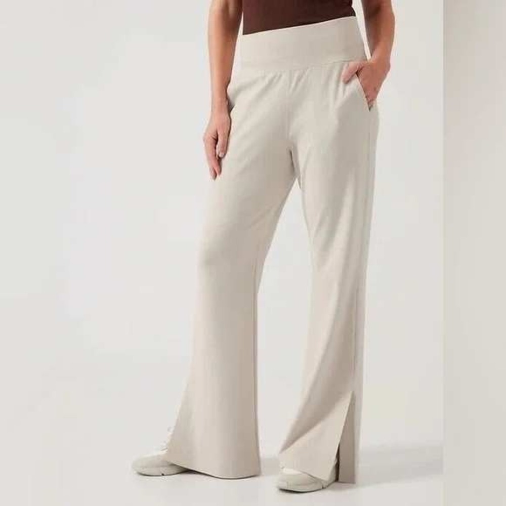 Athleta Venice Wide Leg Pants Beige High Rise Side Slit Trousers Womens Large